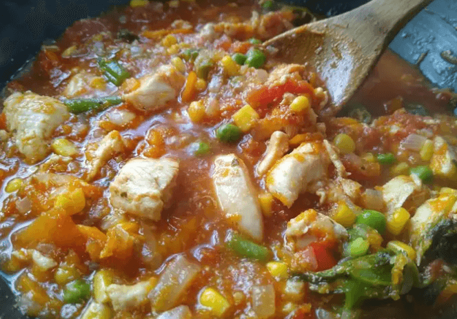 TOMATICÁN DE POLLO TOMATICÁN DE POLLO