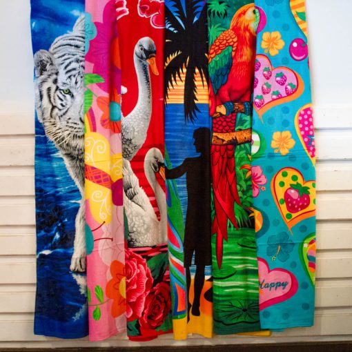 Toalla De Playa Distintos Diseños 70 X 140cm